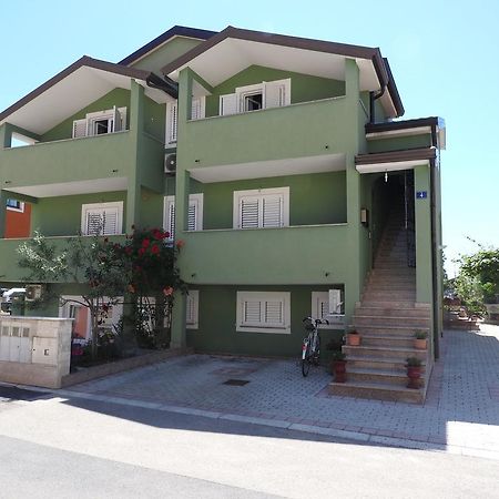 Zajim Apartment Umag Exterior foto